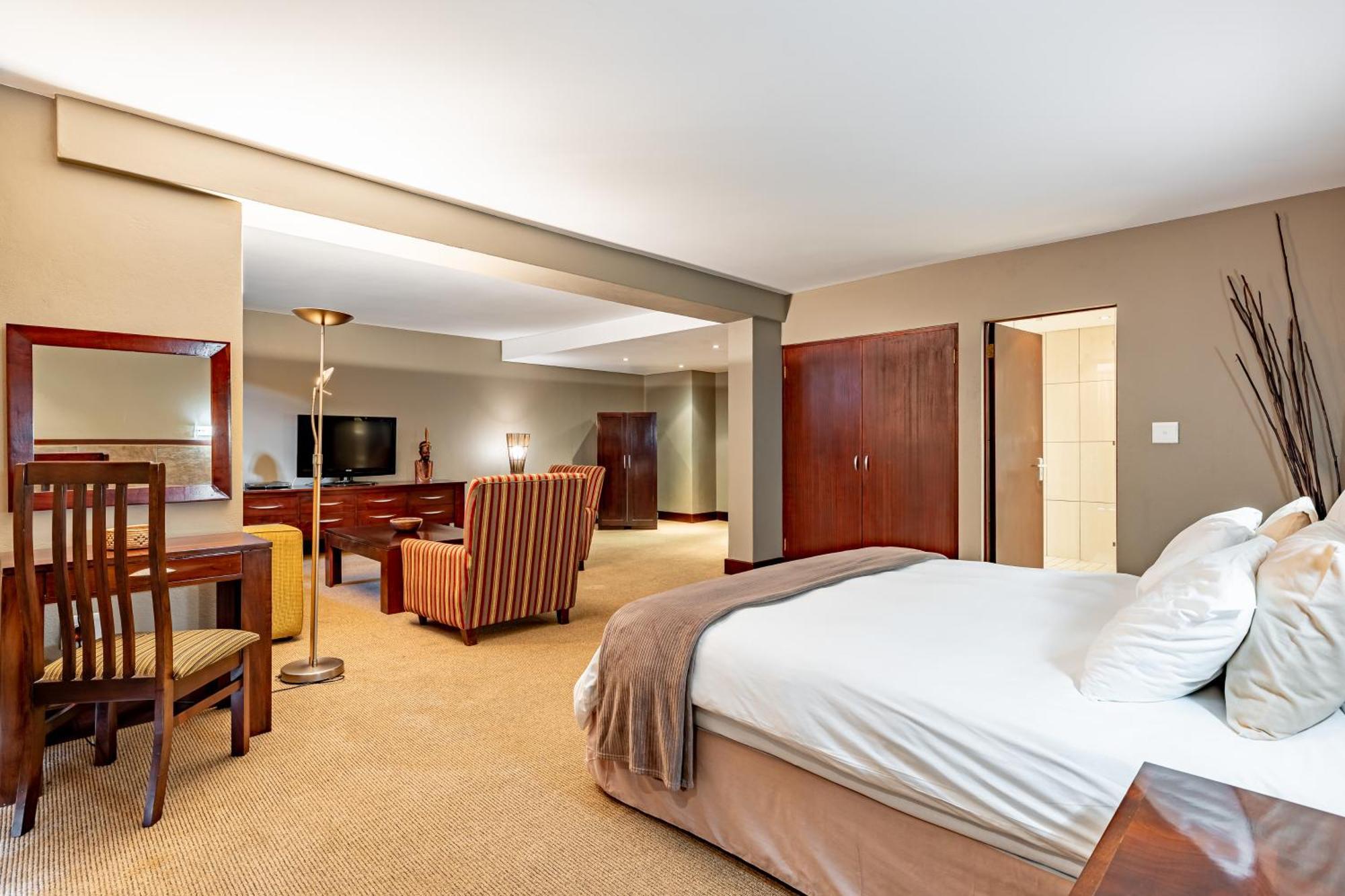 African Sky Hotels - Pine Lake Inn وايت ريفر المظهر الخارجي الصورة