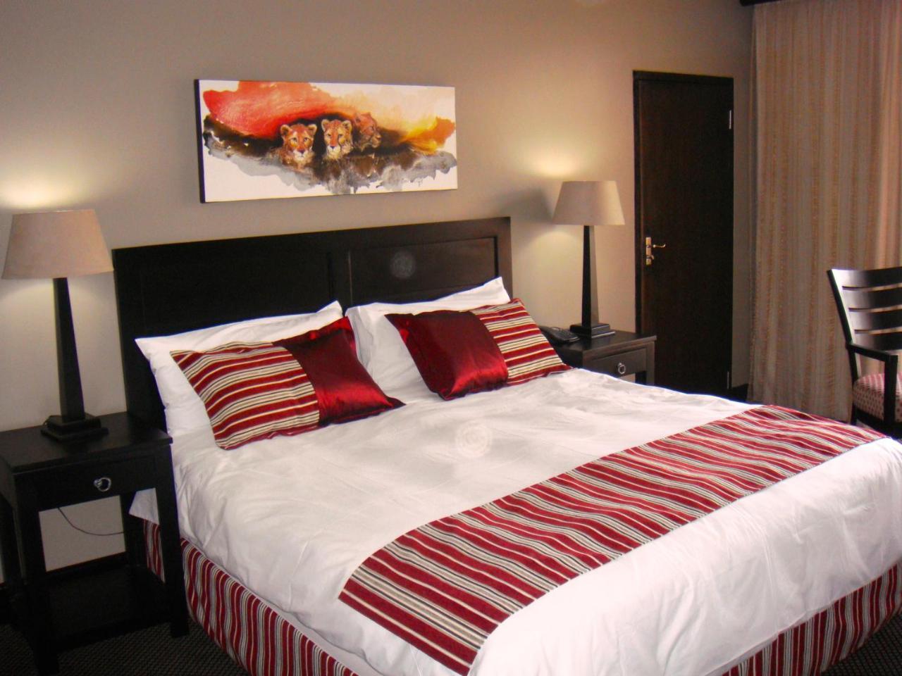 African Sky Hotels - Pine Lake Inn وايت ريفر المظهر الخارجي الصورة